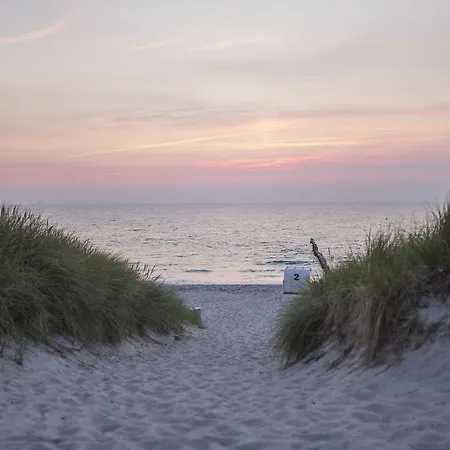 Апартаменти Sonnenhus - Ruegen