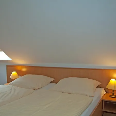 Апартаменти Sonnenhus - Ruegen Sellin (Rugen)